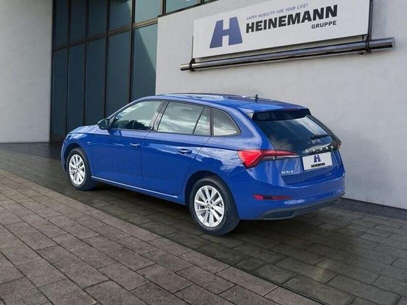 Gebraucht Skoda Scala 110 PS (80 kW) 2024 Energyblau Kleinwagen