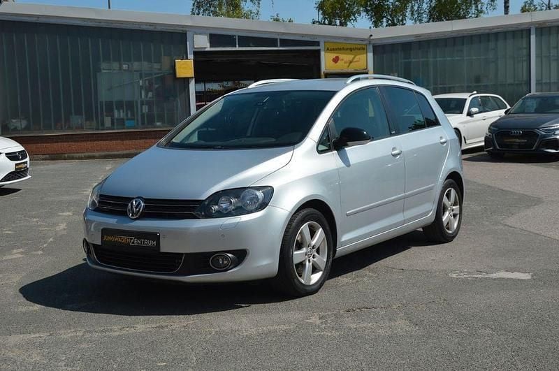 Silber Gebraucht 2011 VW Golf Plus Style Van / Kleinbus | 7.900 € (Guter Preis) - Bild 1/4