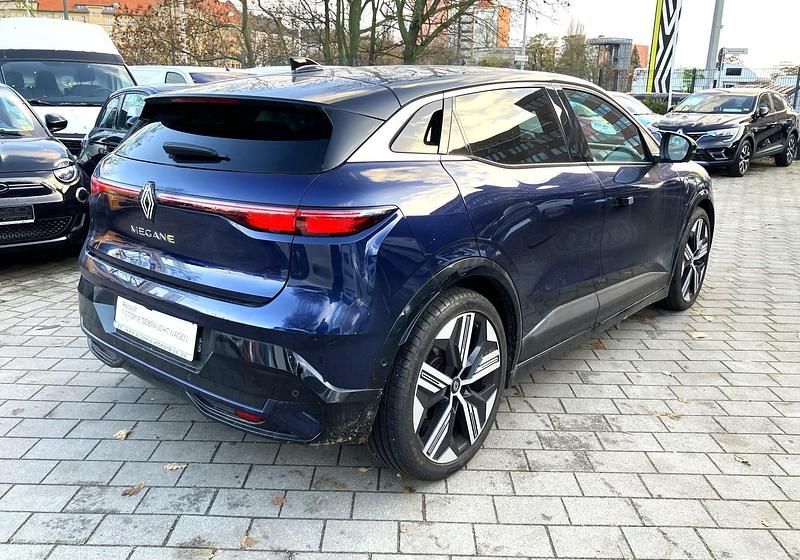 Gebraucht Renault Megane E-Tech Iconic 161 kW (220 PS) 2022 Blau Limousine