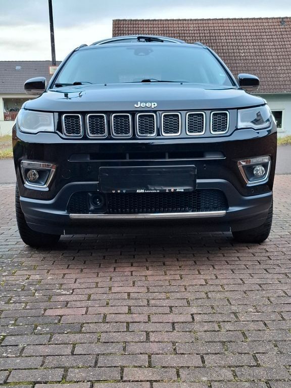 Schwarz Gebraucht 2018 Jeep Compass Limited SUV | 18.500 € (Fairer Preis) - Bild 1/4