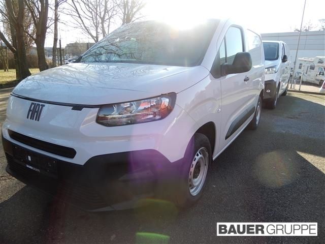 Weiss Neu 2025 Fiat Doblò Easy Van / Kleinbus | 20.587 € (Etwas zu teuer) - Bild 1/4