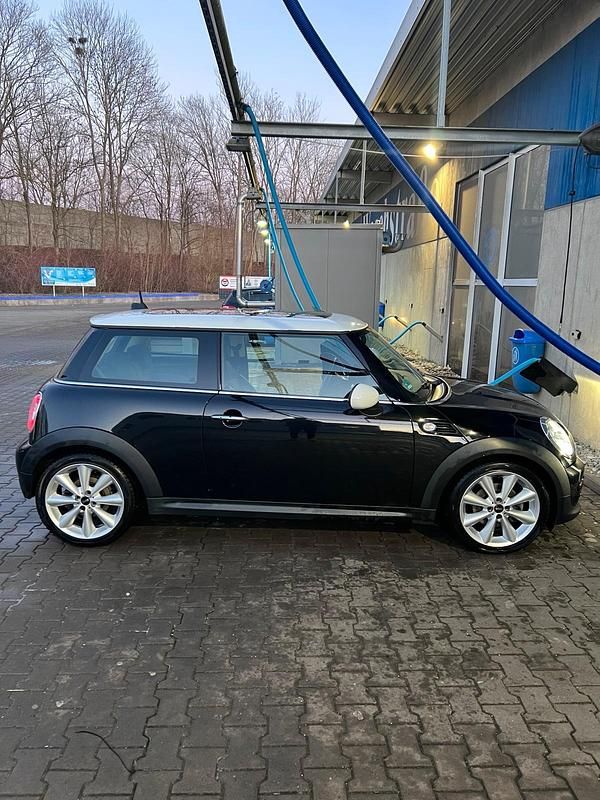 Gebraucht Mini Cooper 110 PS (80 kW) 2012 Schwarz Kleinwagen