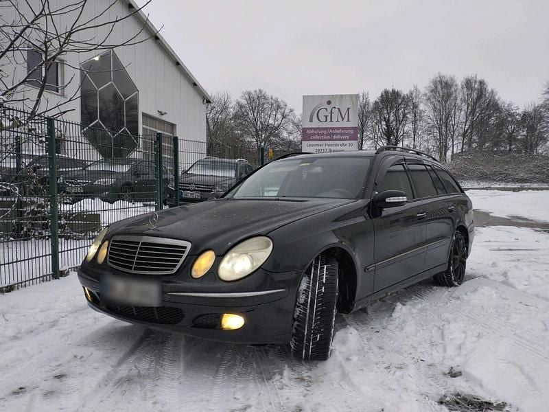 Gebraucht Mercedes E320 222 PS (163 kW) 2005 Schwarz Kombi