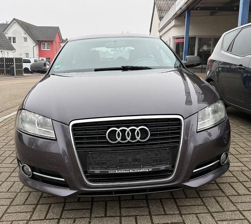 Gebraucht Audi A3 S-Line 170 PS (125 kW) 2011 Grau Kleinwagen
