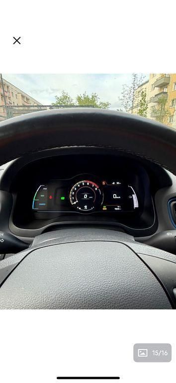 Gebraucht Hyundai Ioniq Premium 141 PS (103 kW) 2017 Weiß Kleinwagen