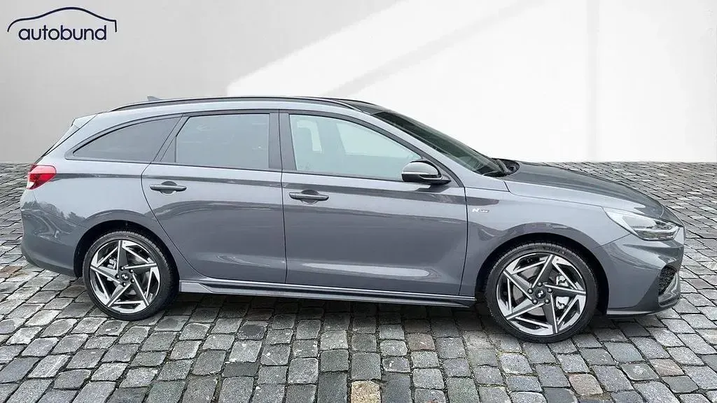 Neu Hyundai i30 N Line 140 PS (102 kW) 2025 Grau / ecotronicgray Kombi