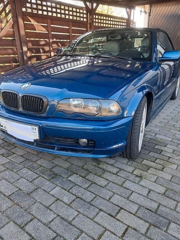 Second-hand BMW 325 Performance 192 CP (141 kW) 2002 Albastru Cabrio