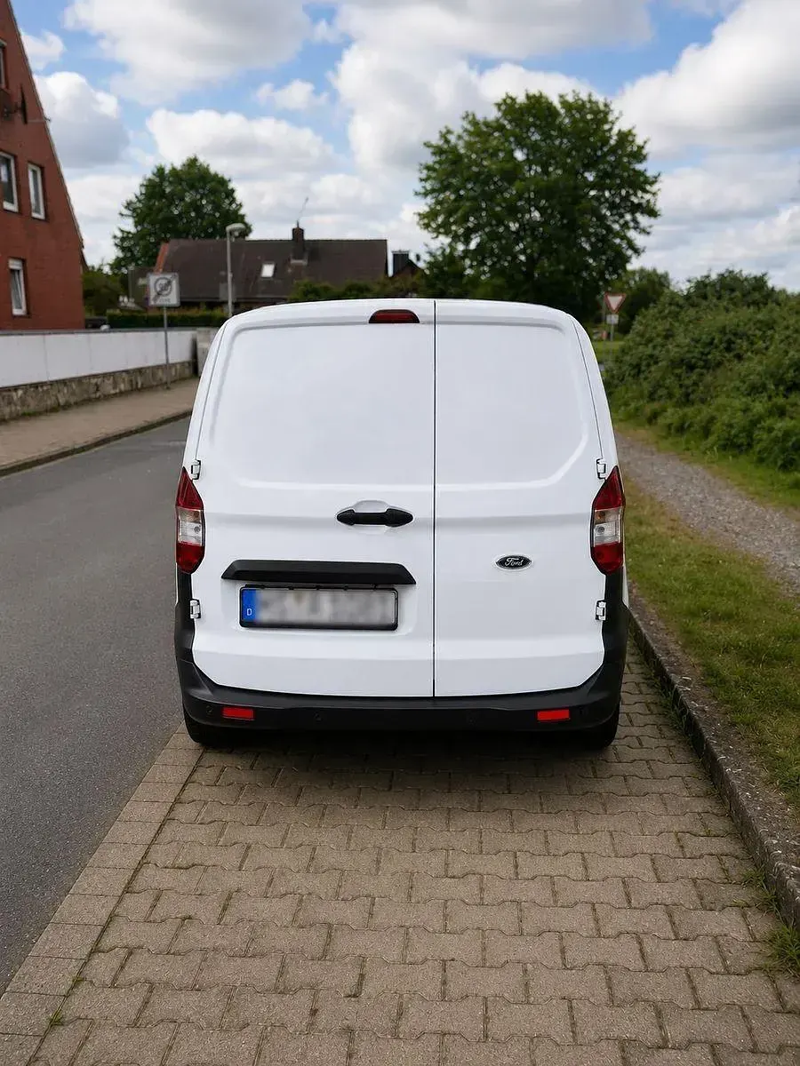 Occasion Ford Transit 75 ch (55 kW) 2021 Blanc Monospace