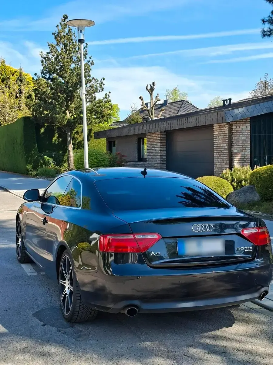 Używany Audi A5 239 KM (175 kW) 2009 Czarny Coupe