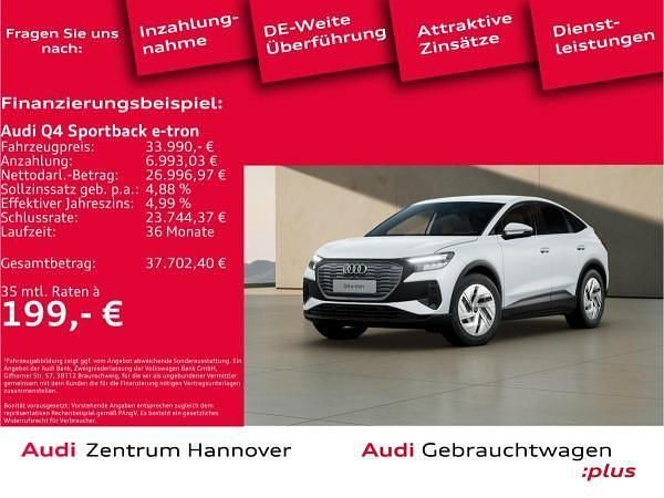 Weiß (2y gletscherweiß metallic) Gebraucht 2022 Audi Q4 Sportback e-tron Basis SUV | 33.991 € (Etwas zu teuer) - Bild 1/4