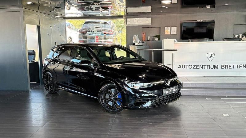 Schwarz Gebraucht 2021 VW Golf VIII R Limousine | 33.900 € (Fairer Preis) - Bild 1/3