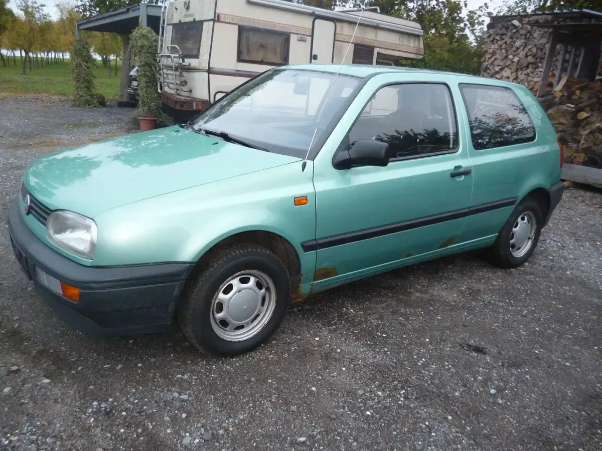 Gebraucht VW Golf III 75 PS (55 kW) 1994 Grün Kleinwagen