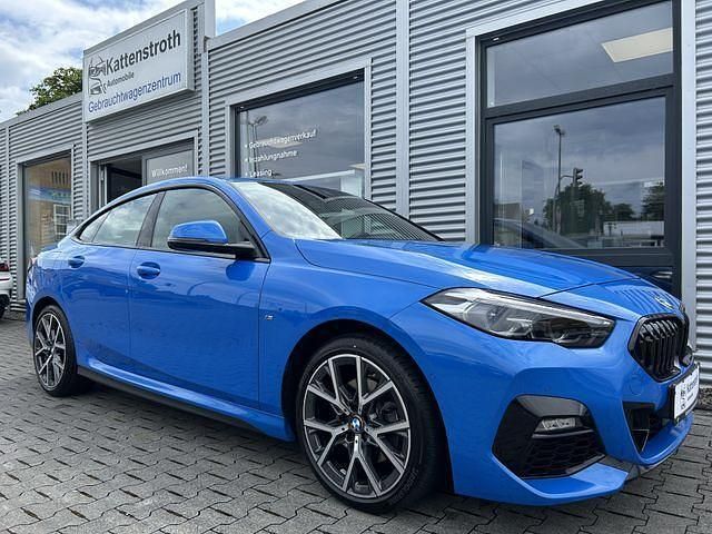 Blau Gebraucht 2024 BMW 218 M Sport Coupé | 29.890 € (Fairer Preis) - Bild 1/4
