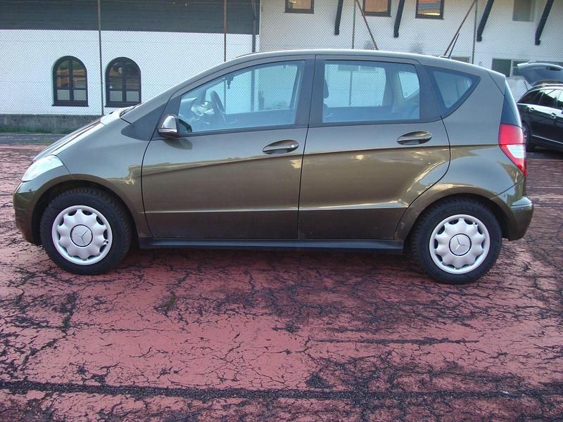 Gebraucht Mercedes A150 95 PS (69 kW) 2008 Braun Kleinwagen