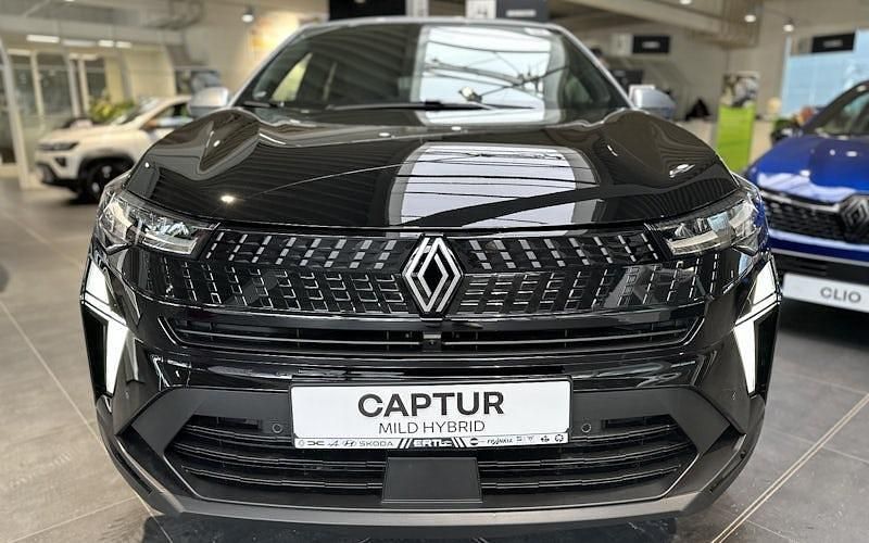 Neu Renault Captur Evolution 115 PS (84 kW) 2025 Schwarz SUV