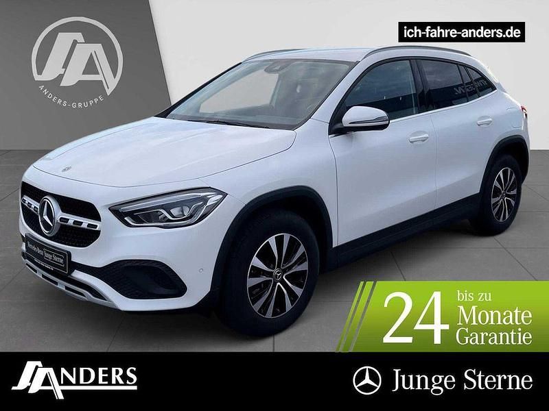 Polarweiss Gebraucht 2022 Mercedes GLA250 Style SUV | 34.144 € (Guter Preis) - Bild 1/3
