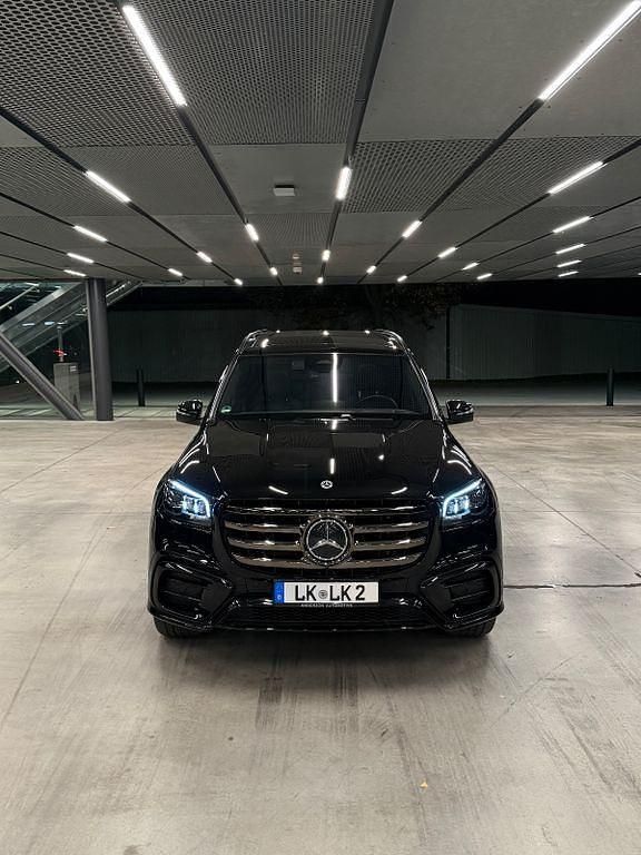 Schwarz Gebraucht 2025 Mercedes GLS350 AMG SUV | 104.400 € (Teuer) - Bild 1/4