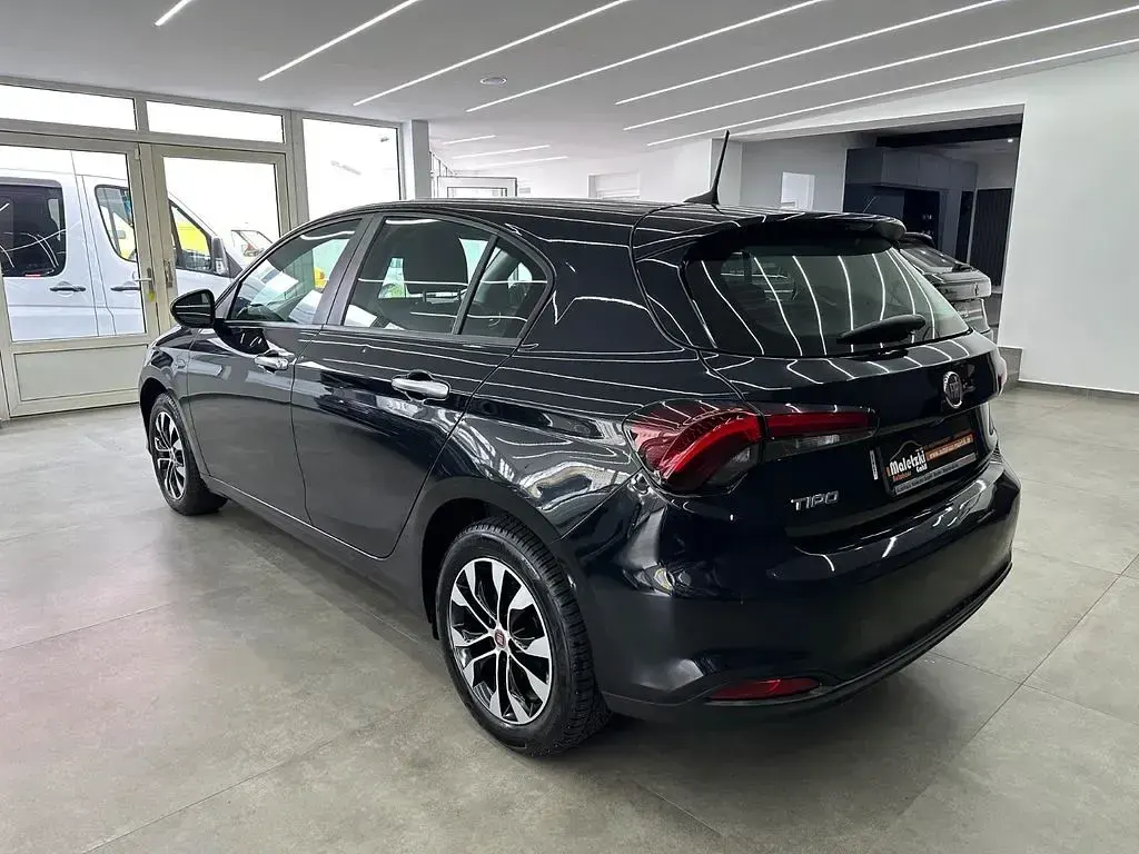Gebraucht Fiat Tipo City Life 101 PS (74 kW) 2023 Schwarz Limousine