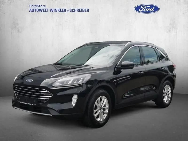 Gebraucht Ford Kuga Titanium 150 PS (110 kW) 2022 Obsidian schwarz met. SUV