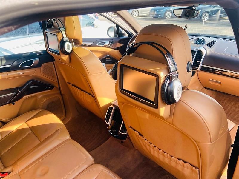 Gebraucht Porsche Cayenne S 385 PS (283 kW) 2013 Schwarz SUV