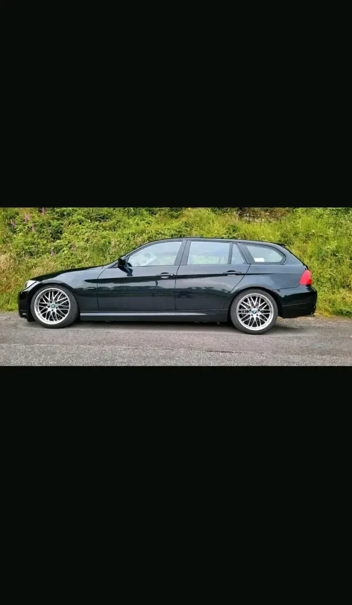 Gebraucht BMW 325 218 PS (160 kW) 2008 Schwarz Kombi