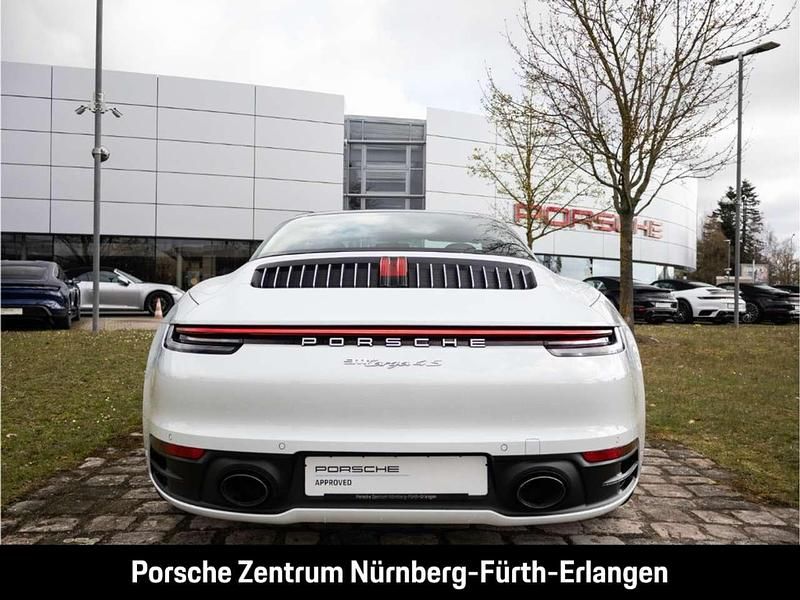 Gebraucht Porsche 992 450 PS (330 kW) 2020 Carraraweißmetallic Coupé