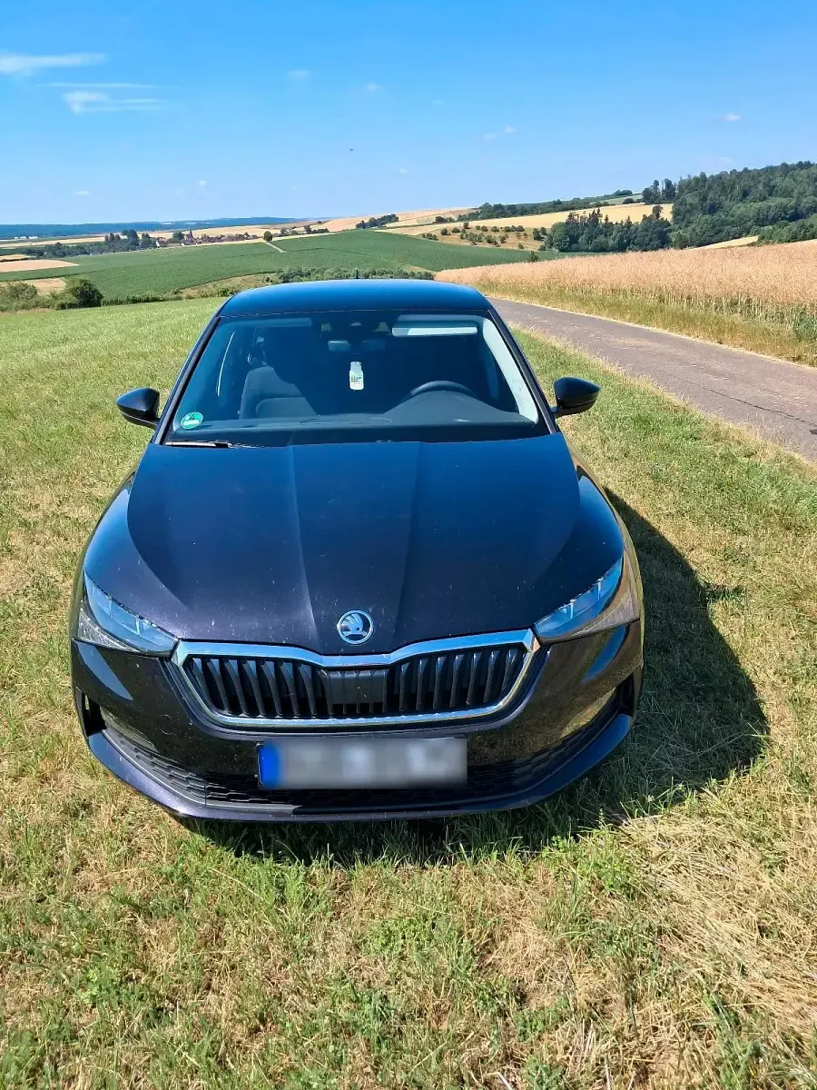 Gebraucht Skoda Scala 95 PS (69 kW) 2023 Schwarz Kleinwagen