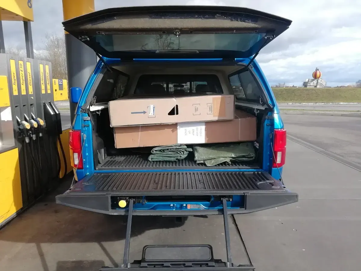 Gebraucht Ford F-150 XLT 401 PS (294 kW) 2019 Blau Pickup