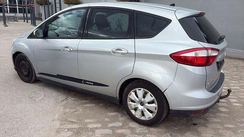 Gebraucht Ford C-MAX Trend 95 PS (69 kW) 2012 Silber Van / Kleinbus