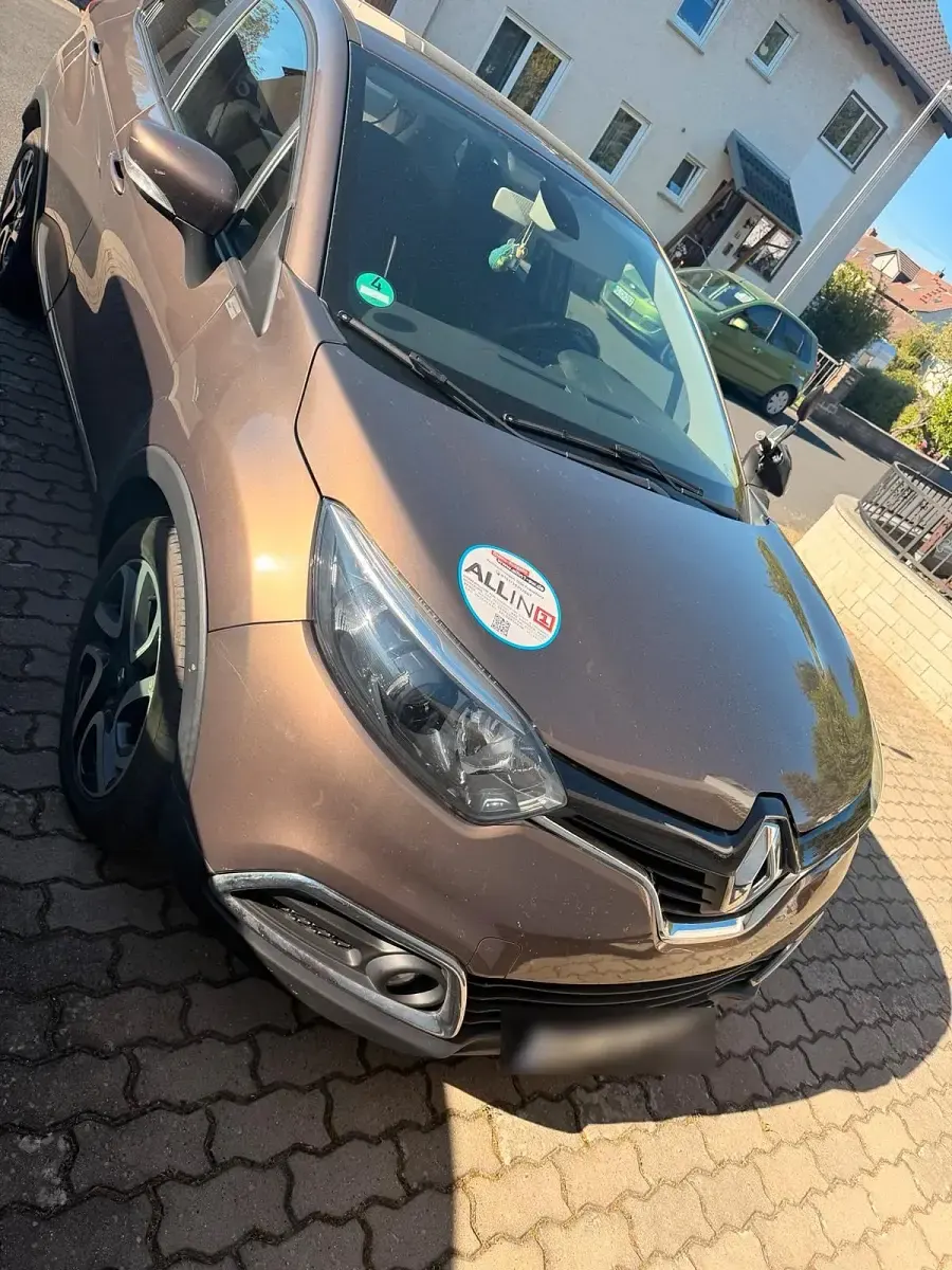 Second-hand Renault Captur 90 CP (66 kW) 2014 Maro SUV