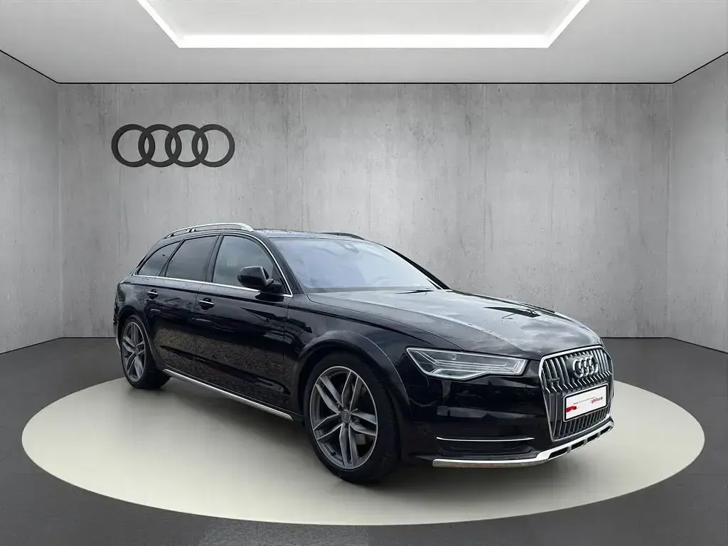 Gebraucht Audi A6 Allroad Design 272 PS (200 kW) 2018 Mythosschwarz metallic Kombi