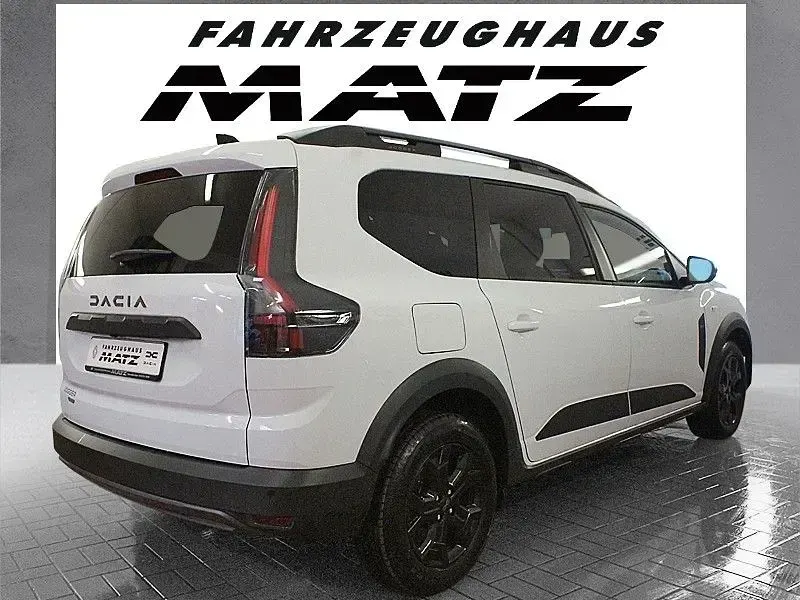 Neu Dacia Jogger Extreme 155 PS (114 kW) 2026 Weiß Van / Kleinbus