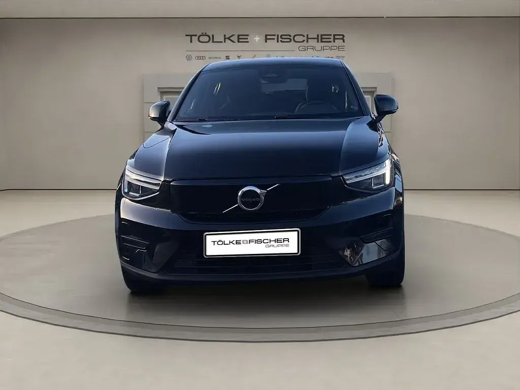 Używany Volvo C40 Plus 300 kW (408 KM) 2022 Czarny SUV