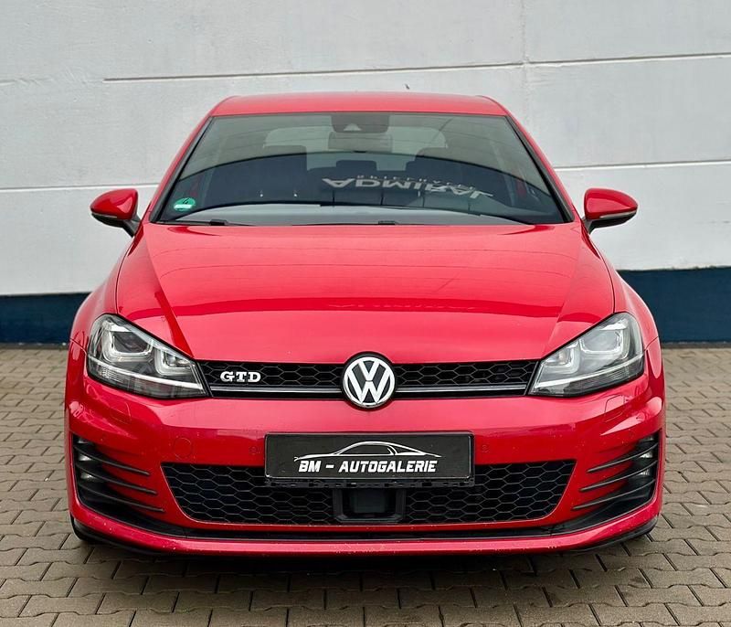 Gebraucht VW Golf GTD 184 PS (135 kW) 2015 Rot Coupé
