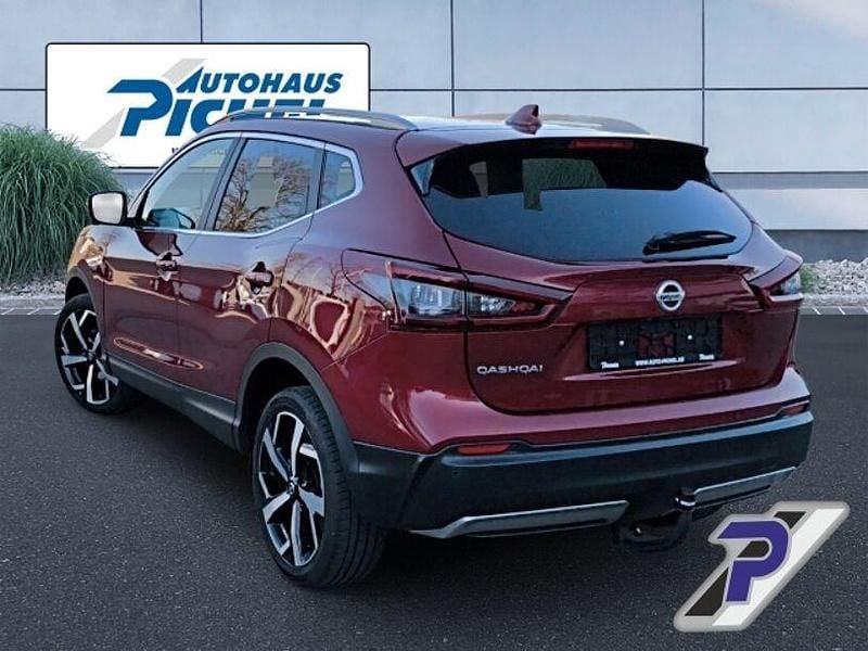 Gebraucht Nissan Qashqai 360º 158 PS (116 kW) 2021 Rot(metallic) SUV