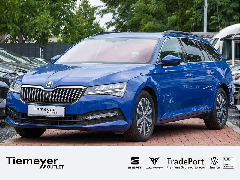 Blau Gebraucht 2021 Skoda Superb Ambition Kombi | 17.980 € (Superpreis) - Bild 1/3