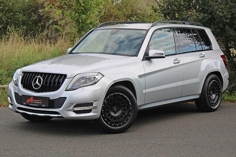 Silber Gebraucht 2015 Mercedes GLK220 SUV | 21.990 € (Fairer Preis) - Bild 1/4