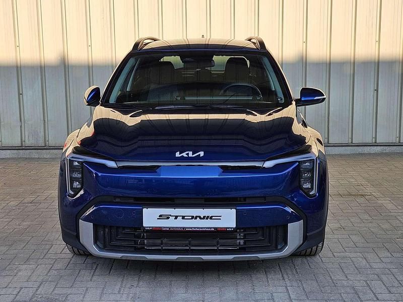 Neu Kia Stonic Vision 101 PS (74 kW) 2026 Yachtblau SUV