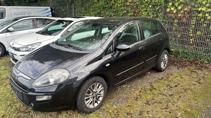 Schwarz Gebraucht 2011 Fiat Punto Evo Kleinwagen | 3.190 € (Fairer Preis) - Bild 1/4