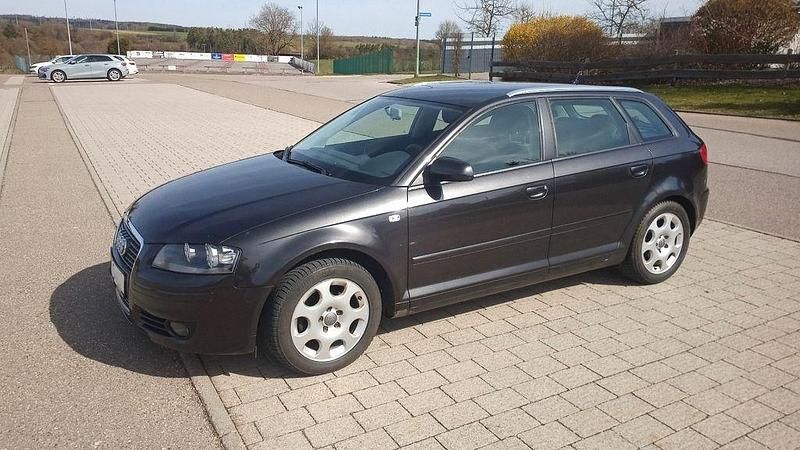 Gebraucht Audi A3 Attraction 105 PS (77 kW) 2008 Grau Kleinwagen
