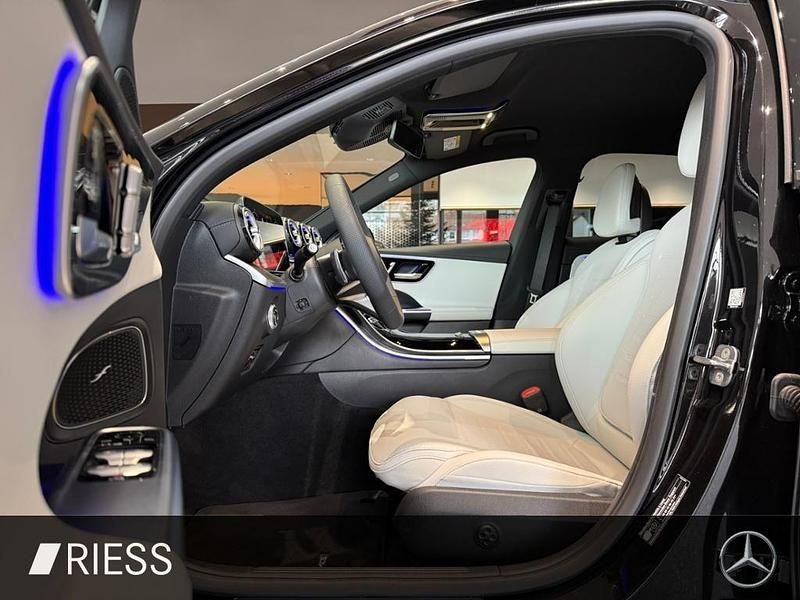 Gebraucht Mercedes C220 AMG line 197 PS (144 kW) 2026 Metalliclack obsidianschwarz Limousine