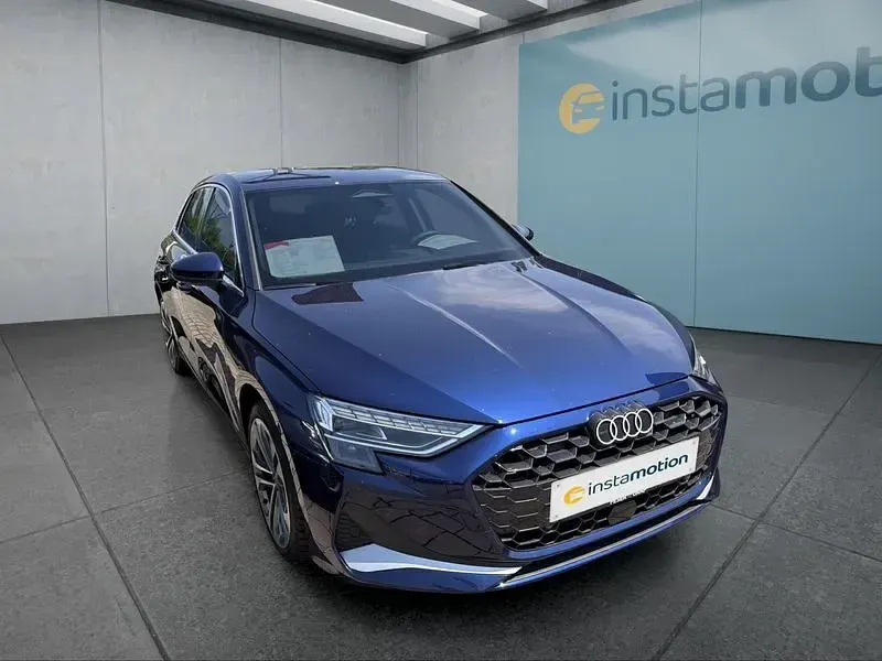 Gebraucht Audi A3 Sportback 150 PS (110 kW) 2025 Blau Kleinwagen