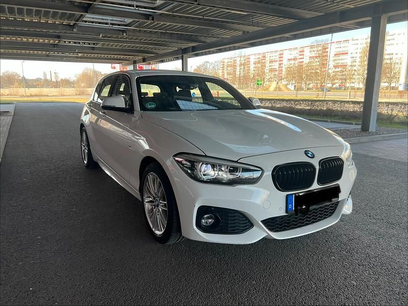 Gebraucht BMW 120 M Sport 184 PS (135 kW) 2017 Weiß Kleinwagen