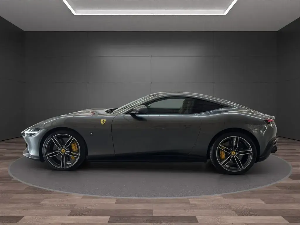 Second-hand Ferrari Roma 620 CP (456 kW) 2023 Gri Coupe