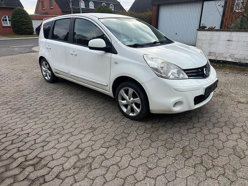 Weiß Gebraucht 2009 Nissan Note I-Way Van / Kleinbus | 2.200 € (Superpreis) - Bild 1/4