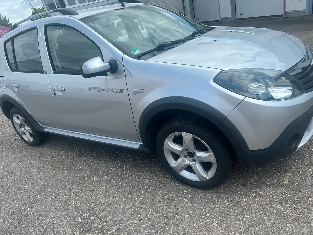 Brugt Dacia Sandero Stepway 87 HK (63 kW) 2010 Hatchback