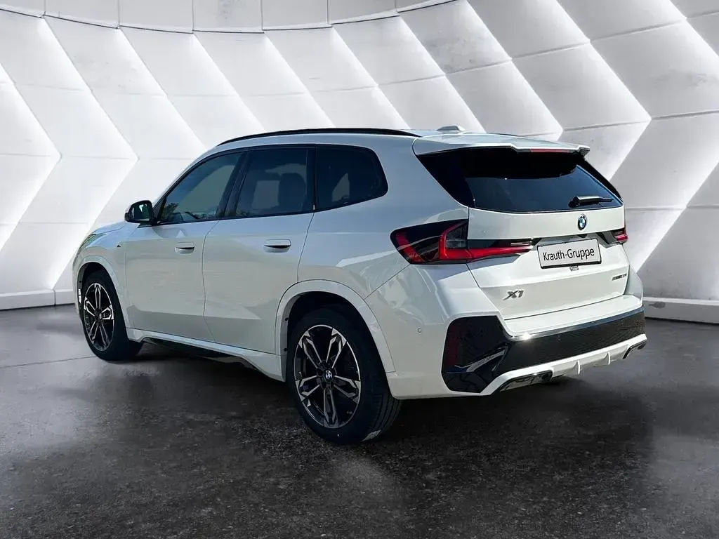 Gebraucht BMW X1 M Sport 156 PS (114 kW) 2025 Weiß SUV