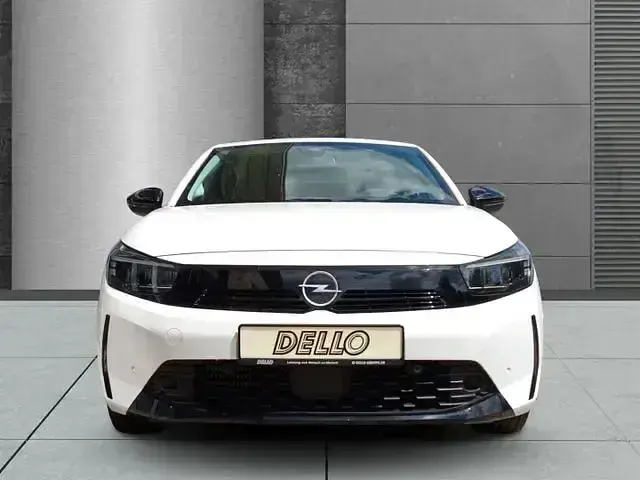 Gebraucht Opel Corsa Basis 101 PS (74 kW) 2024 Weiß Kleinwagen