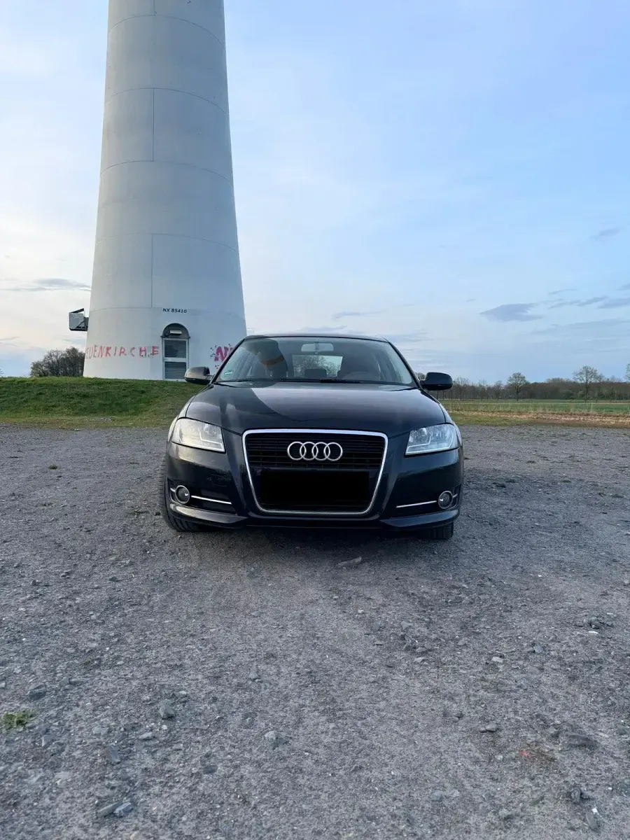 Używany Audi A3 105 KM (77 kW) 2010 Czarny Hatchback