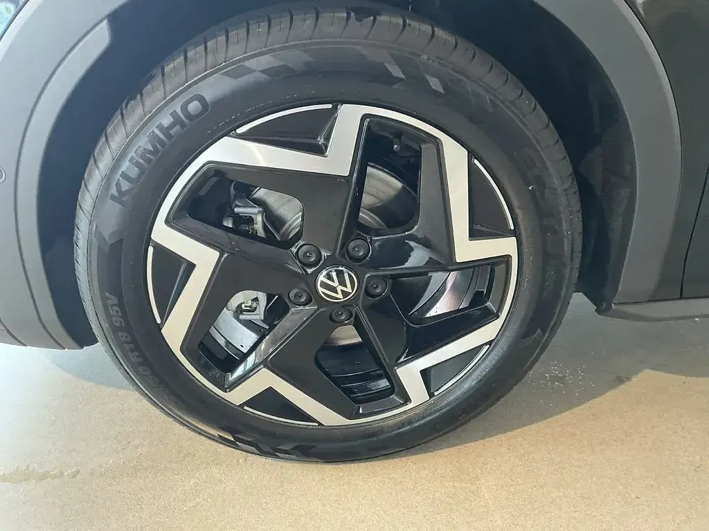 Neu VW T-Roc R-line 150 PS (110 kW) 2026 Schwarz SUV